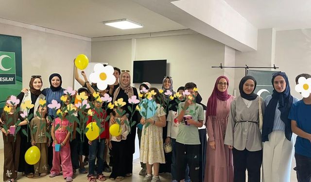 Yeşilay ve İHH'den Ortak Etkinlik: Gönülden Gönüle