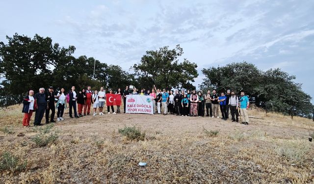 Doğa Tutkunları Kırklar Tepesi’nde Yürüyüşte