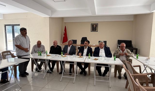 Kaplan, Alıcı Yeniyapan Köyü’nde Vatandaşlarla Buluştu