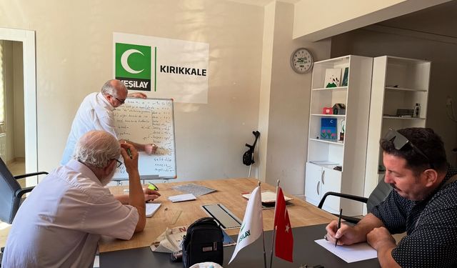 Yeşilay Kırıkkale’de Osmanlıca Kursu Devam Ediyor