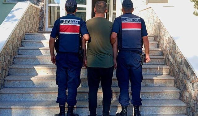 15 Yıl Hapis Cezası Bulunan Firari Hükümlü Yakalandı