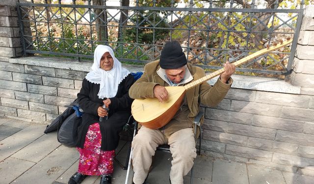 Sevgi Yolu’nun "Ama Ozanı" Memiş Erdem