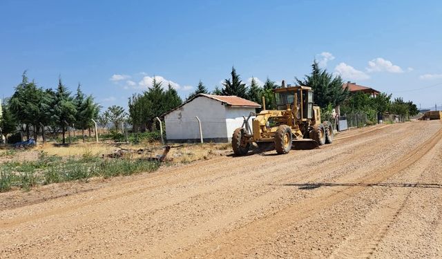 Karakeçili çamurdan ve tozdan kurtuluyor