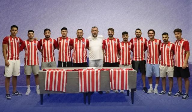 Kırıkkale  FK 15 futbolcu ile anlaştı