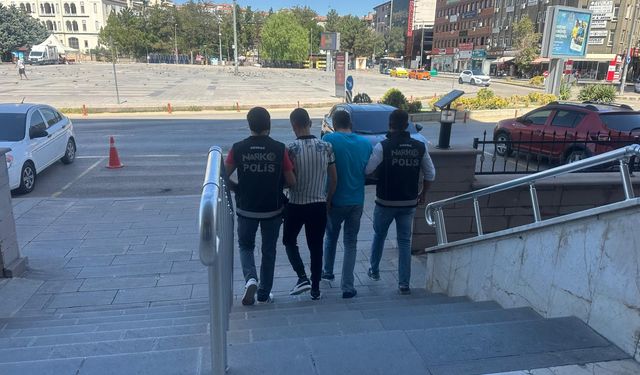 Kırıkkale’de uyuşturucu operasyonu: 2 tutuklama