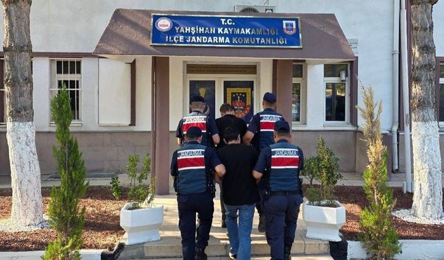 Firari iki hükümlü yakalandı