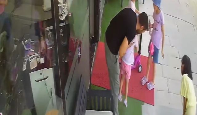 Kuaförden Hayat Kurtaran Heimlich Manevrası