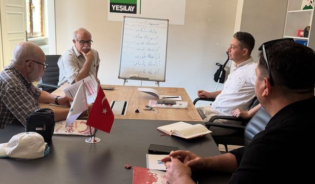 Osmanlıca Kursu Yeşilay’da Yoğun İlgi Görüyor