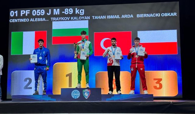 Kırıkkaleli Sporcu’dan Kick Boks Şampiyonası’nda Büyük Başarı
