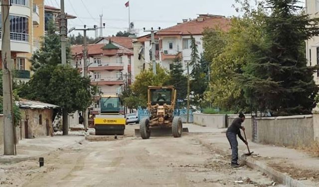 Bahçelievler’de Asfalt Öncesi Son Hazırlıklar Sürüyor