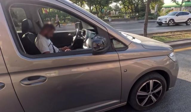 Trafikte Uyuyan Sürücü Şok Etti