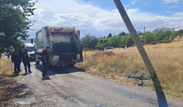 Kırıkkale’de Çöp Kamyonu Kazası: İşçinin Kolu Koptu