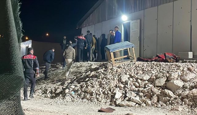 Şantiyede Bıçaklı Kavga: 1’i Ağır 4 Yaralı