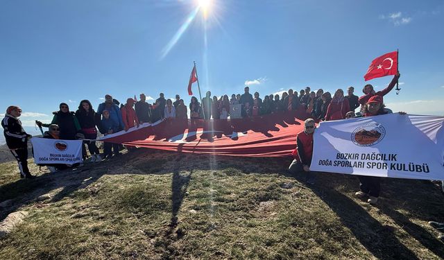 BOZDAK Ekibi Cumhuriyet Bayramı İçin Zirvedeydi