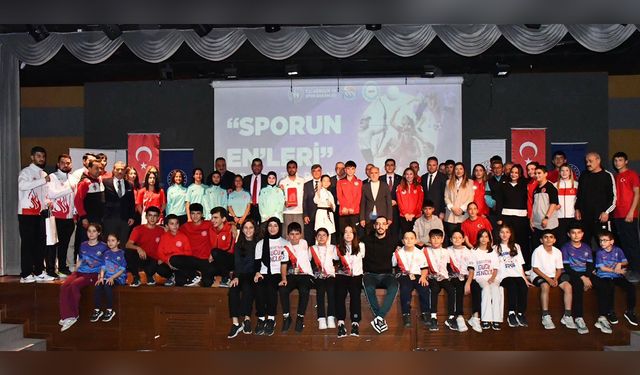 Kırıkkale’de “Sporun Enleri” Ödül Töreni Düzenlendi