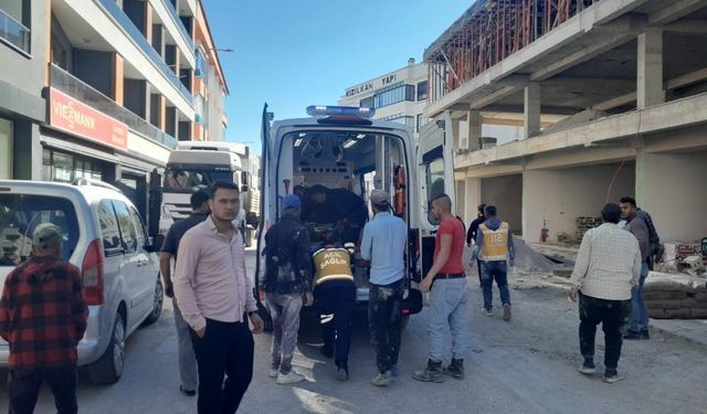 İnşaatta Yüksekten Düşen İşçi Yaralandı