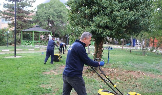 Yahşihan Belediyesi Parkları Daha Estetik Hale Getiriyor