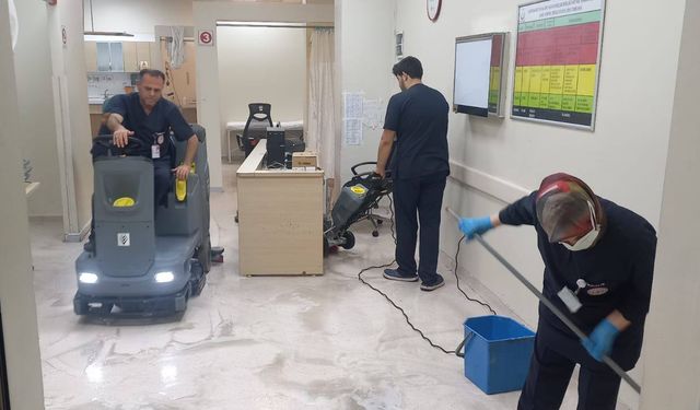 Yüksek İhtisas Hastanesi’nde Hijyen Önlemleri Artırıldı