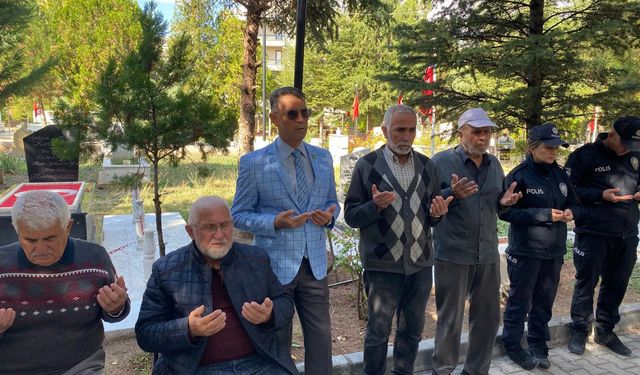 Şehit Polis Adem Bayrakçı 25. Yılında Anıldı