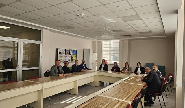 Kırıkkale’de Muhtarlara “Sağlık Elçisi” Eğitimi Verildi