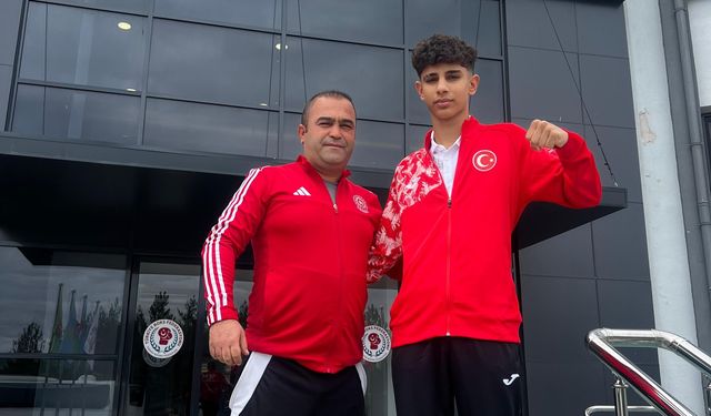 Kırıkkaleli Boksör Demirhan Avrupa’da Yarı Finalde