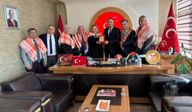 Yörük Türkmen Derneği’nden MHP’ye Anlamlı Ziyaret
