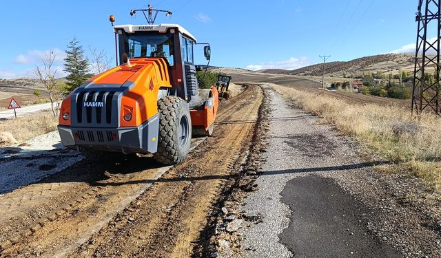 Kırıkkale’de Köy Yolları Yeniden Şekilleniyor