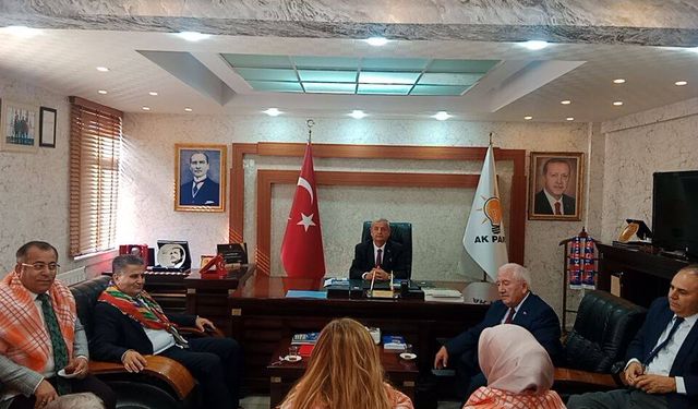 Yörük Türkmen Heyetinden AK Parti Teşkilatına Ziyaret
