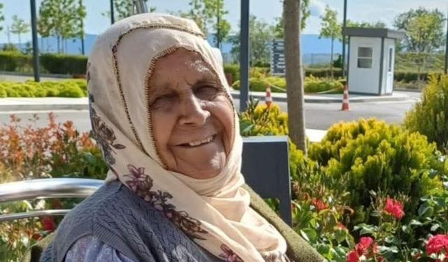 Gülsevim Singer vefat etti