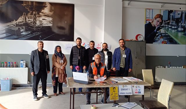 Oto Alım Satım Sorumluları MYK Sınavında Ter Döktü