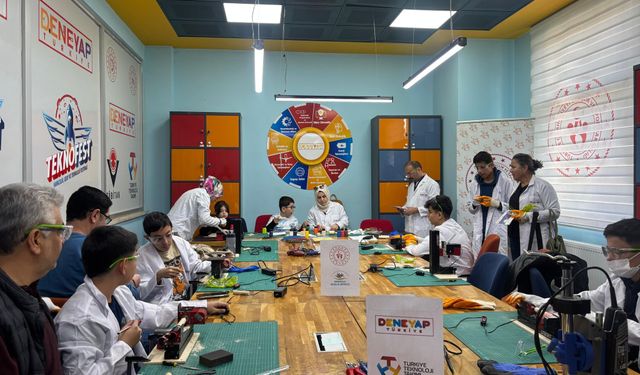 Deneyap’ta Ahşap Buluşması: Üreten Aileler Sahnede