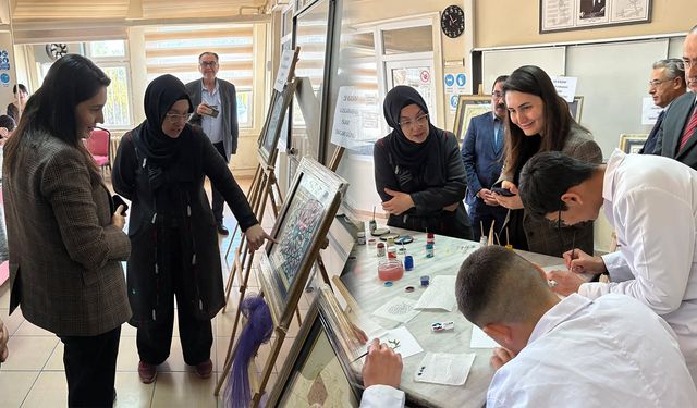 Bahşılı’da İslami Sanatlar Günü Etkinliği Düzenlendi