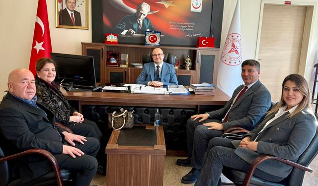 AK Parti Heyeti Başhekim Varol’u Ziyaret Etti