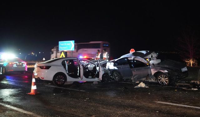 Akıl Almaz Feci Kaza: 3 Ölü, 6 Yaralı