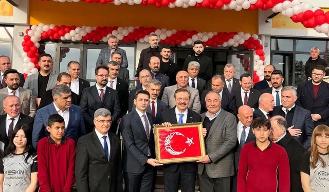 TOBB Başkanı Keskin'de okul açtı