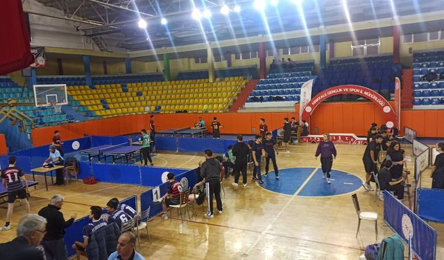 Okul Sporları Masa Tenisi Müsabakaları Başladı
