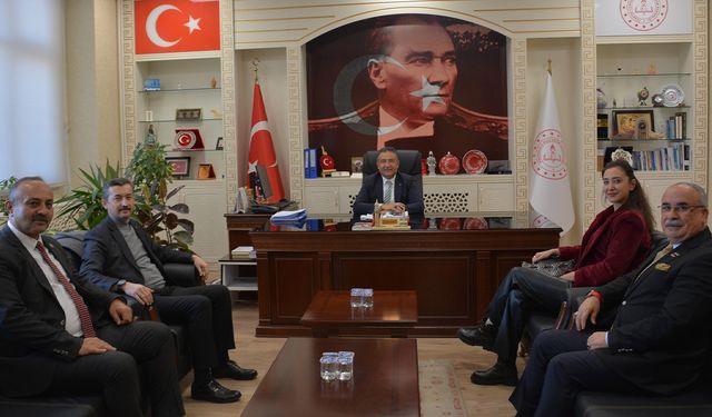 Rahmi Güney, Sendika Temsilcileriyle Bir Araya Geldi