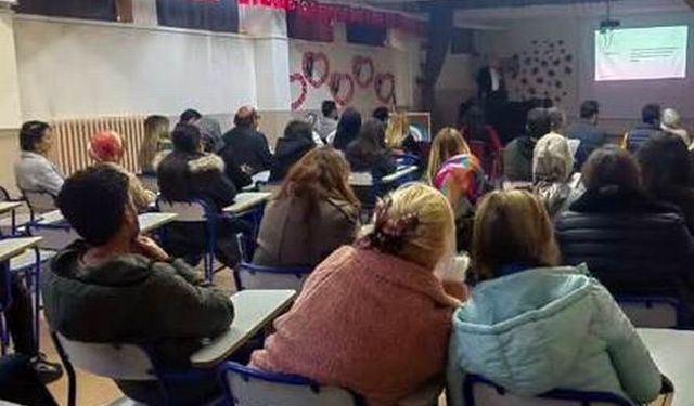 Bahşılı’da Öğretmenlere Ruh Sağlığı Semineri Düzenlendi