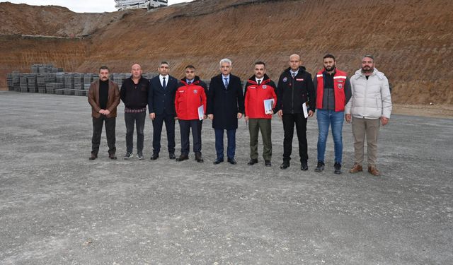 Vali Makas, Parke Üretim ve Stok Alanını İnceledi