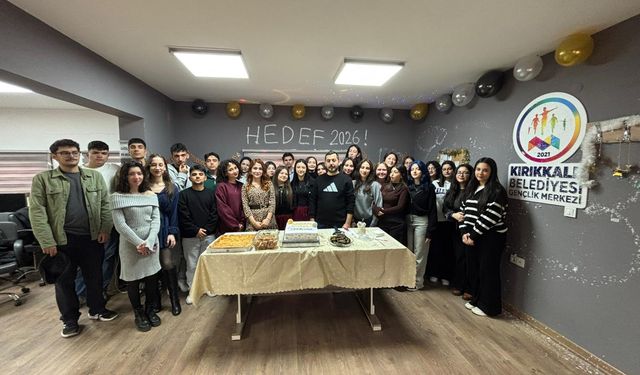 YKS Maratonuna Kısa Mola: Uykusuz Kütüphane