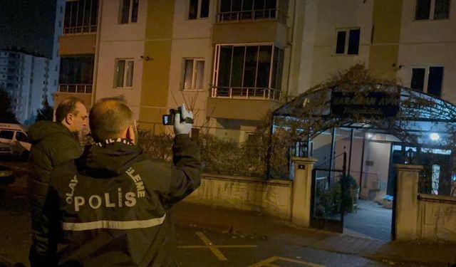 Baba-Oğul Arasındaki Kavga Kanlı Bitti: 1'i Ağır 2 Yaralı