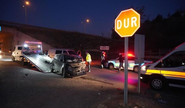 Kırıkkale’de Kafa Kafaya Kaza: 2 Yaralı