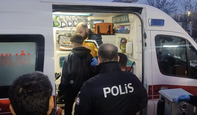 Liselilerin Kavgası Kanlı Bitti: 1 Yaralı