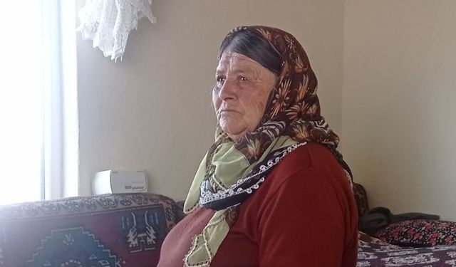 Emine Celen vefat etti.