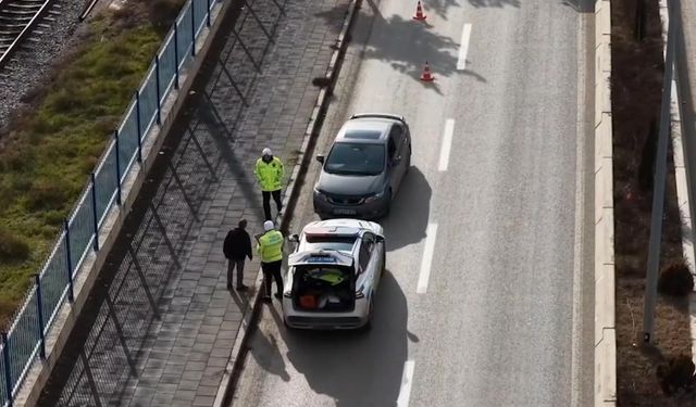 Kırıkkale’de Denetimden Kaçan Sürücü Dronla Yakalandı