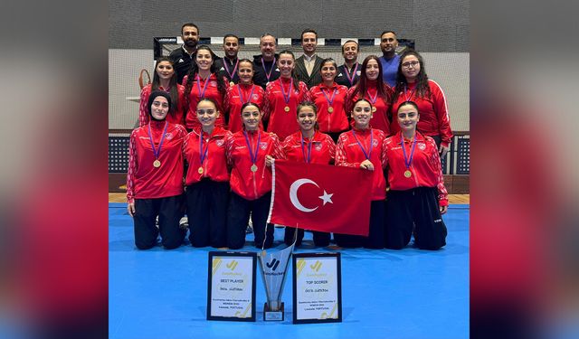 Kadın Hokeyinde Avrupa Kupası Türkiye’ye Geldi