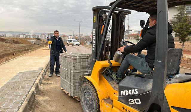 Yahşihan’da Kaldırım Çalışmaları Devam Ediyor