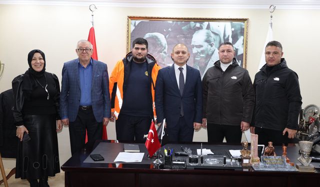 Belediye Personelinin Davranışı Takdir Topladı