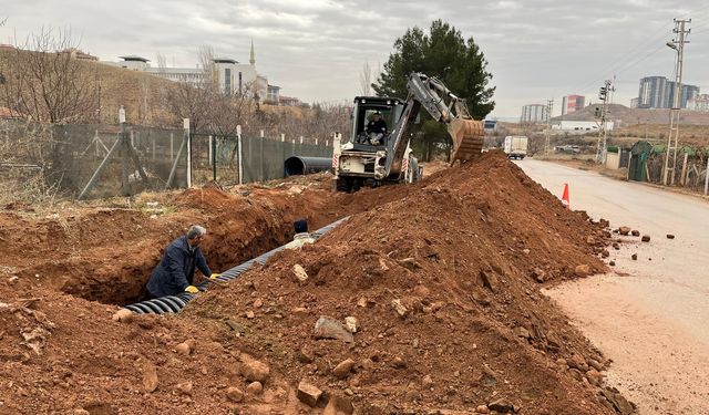 Hacıbey Mahallesi’nde Sel Gideri Çalışmaları Sürüyor