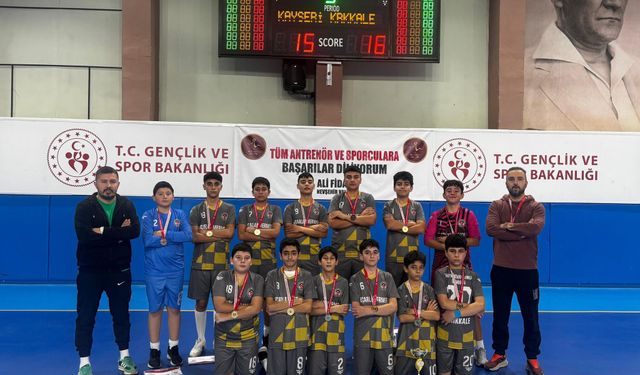 Yıldız Erkeklerde Kırıkkale Rüzgârı